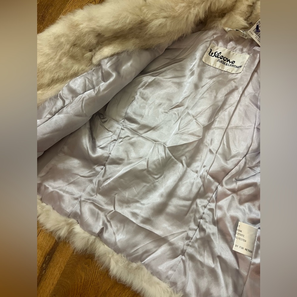 Wilson’s M Rabbit Fur Coat - Picture 6 of 11